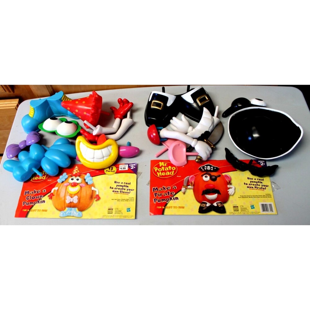 Mr Potato Head Brand Pirate & Witch Pumpkin Decorating Set Halloween 22 Pc Boxed